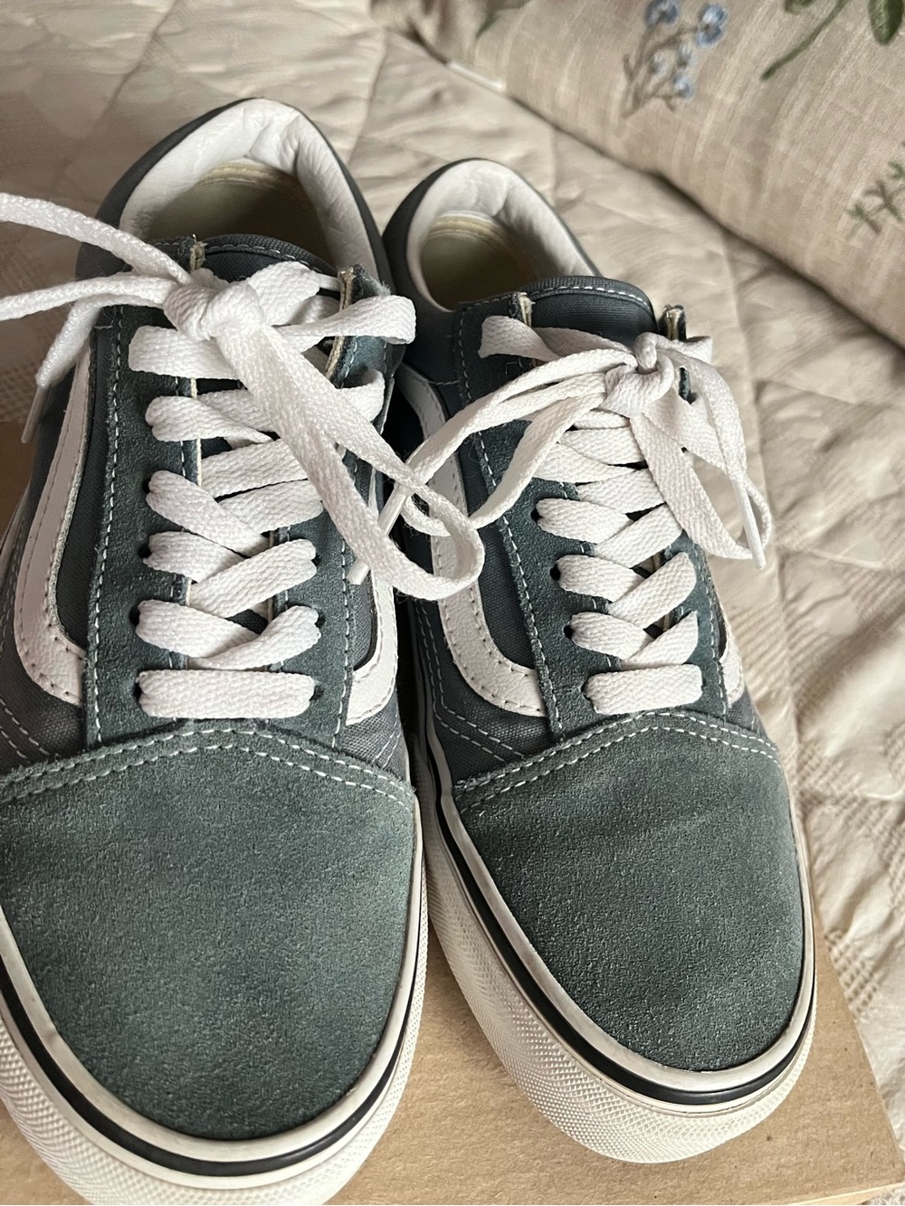 Vans Old Skool Low Top Sneakers in Dusty Blue Size 6.5 Women’s - Picture 6 of 7